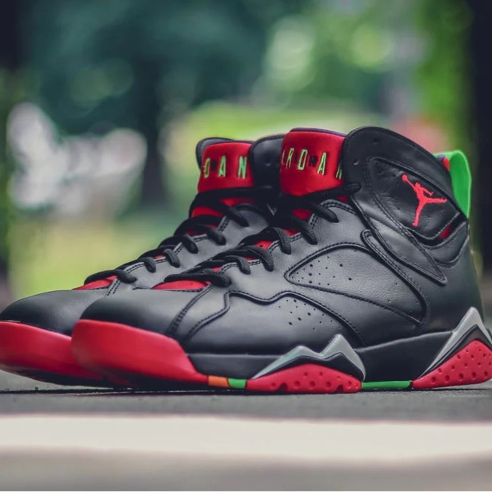 USED Air Jordan 7 Retro Marvin the Martian Size 8.5